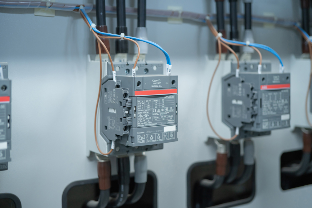Arc-Fault-Interrupter-Breakers-01